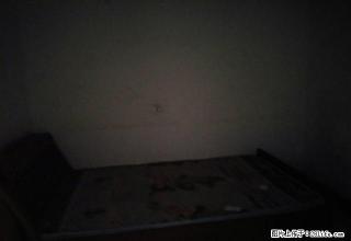 三中附近房屋出租。三房1100. - 鄂州28生活网 ez.28life.com